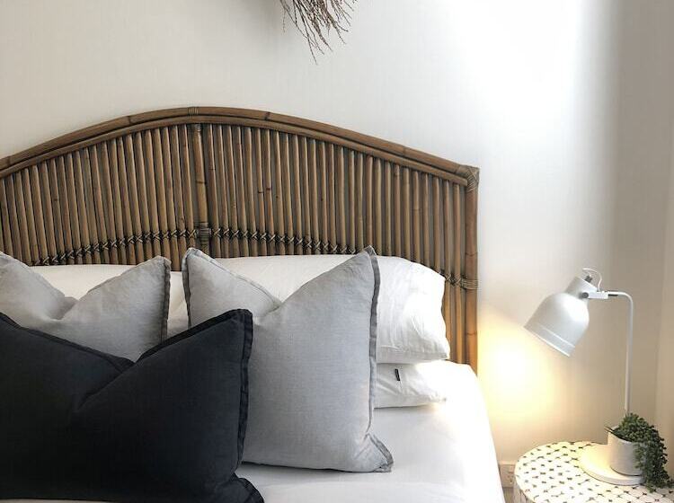 Oceanview Kiama Right In Town Opposite Beach