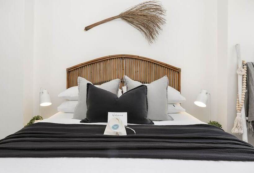 Oceanview Kiama Right In Town Opposite Beach