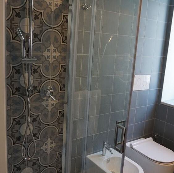 بنسيون L'ancora B&b