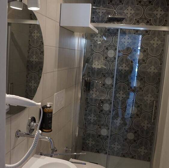 ペンション L'ancora B&b