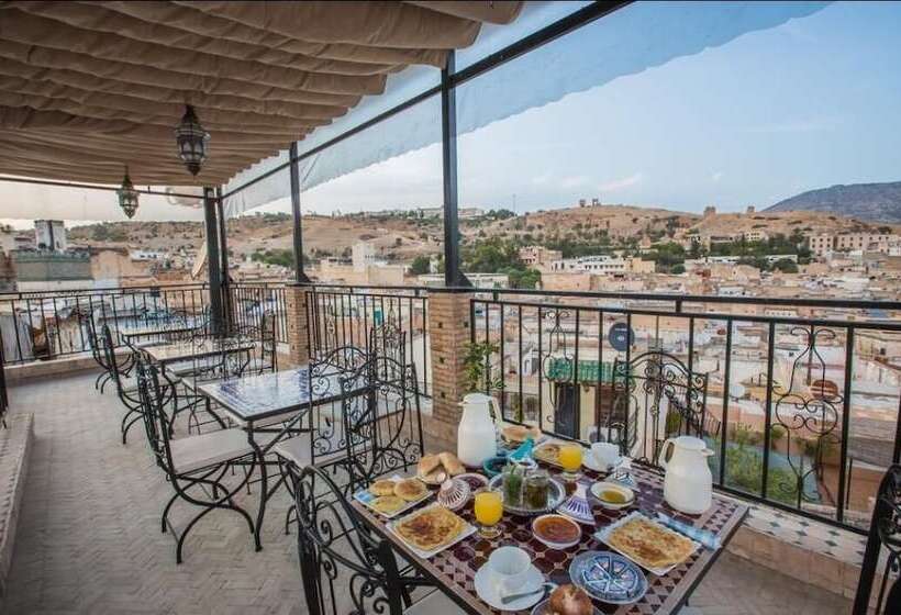 Riad Le Petit Patrimoine De Fés