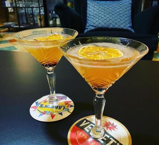 Sans Souci Bed And Breakfast Luxe Heated Pool And Restaurant