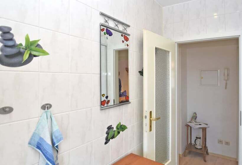 Spacious Apartment In Ballenstedt Harz Near Lake