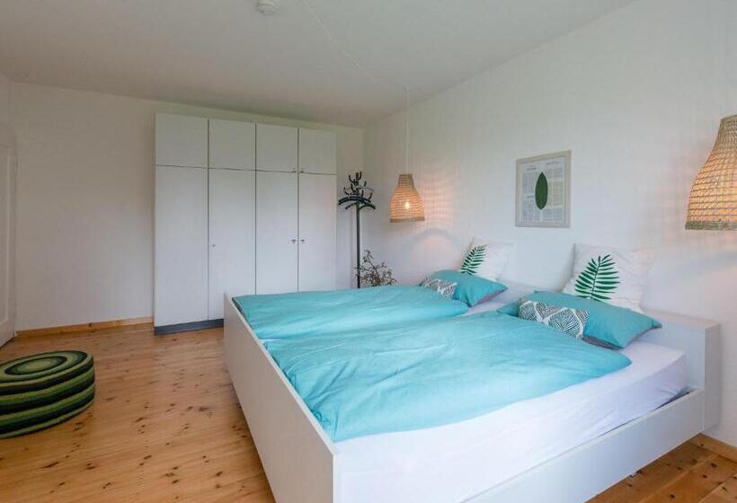 Spacious Apartment In Leopoldshöhe Near Teutoburg Forest