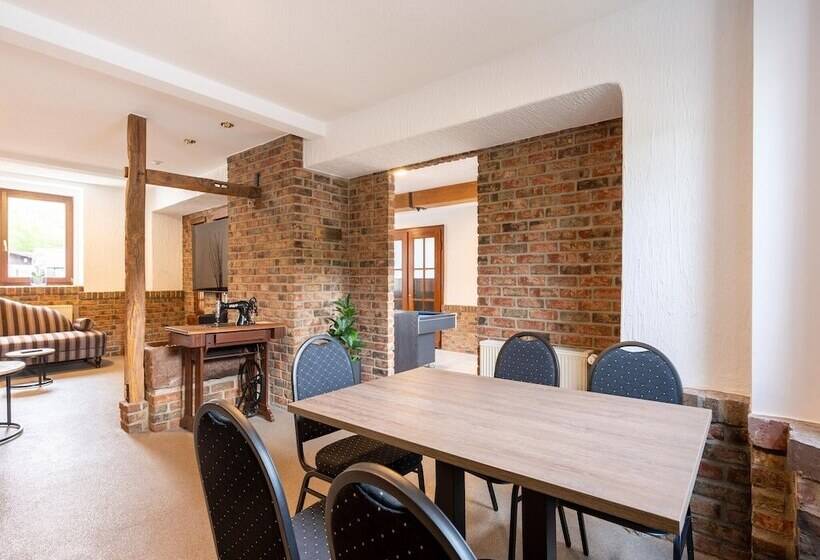 Spacious Holiday Home In The Eifel National Park