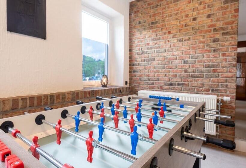 Spacious Holiday Home In The Eifel National Park