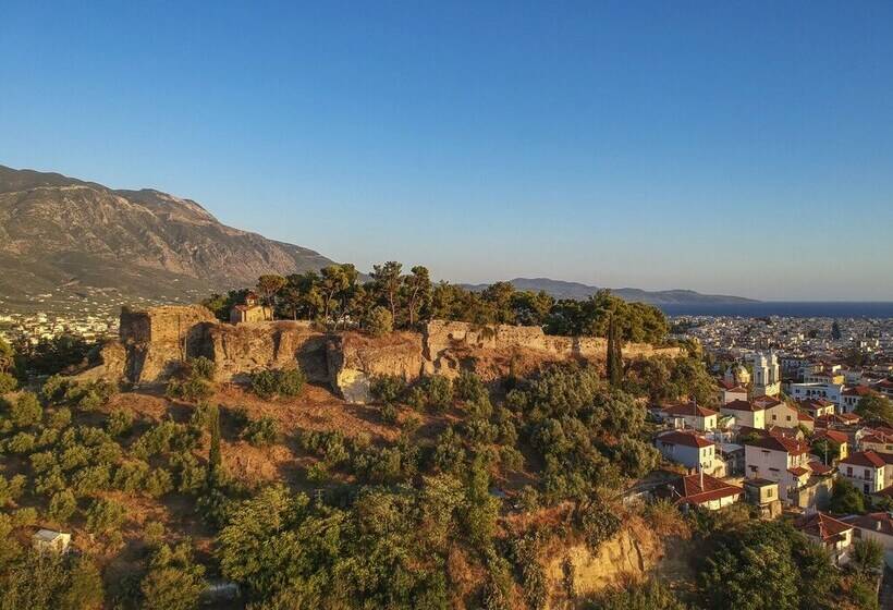 Upscale Modern Escape In The Historic Center