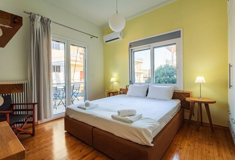 Upscale Modern Escape In The Historic Center