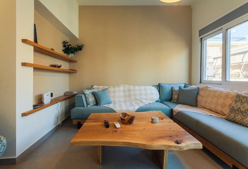 Upscale Modern Escape In The Historic Center