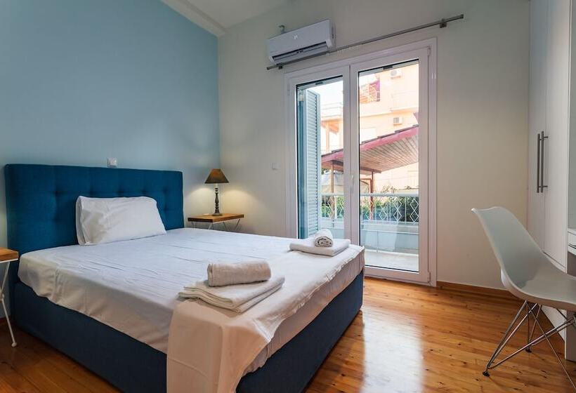 Upscale Modern Escape In The Historic Center