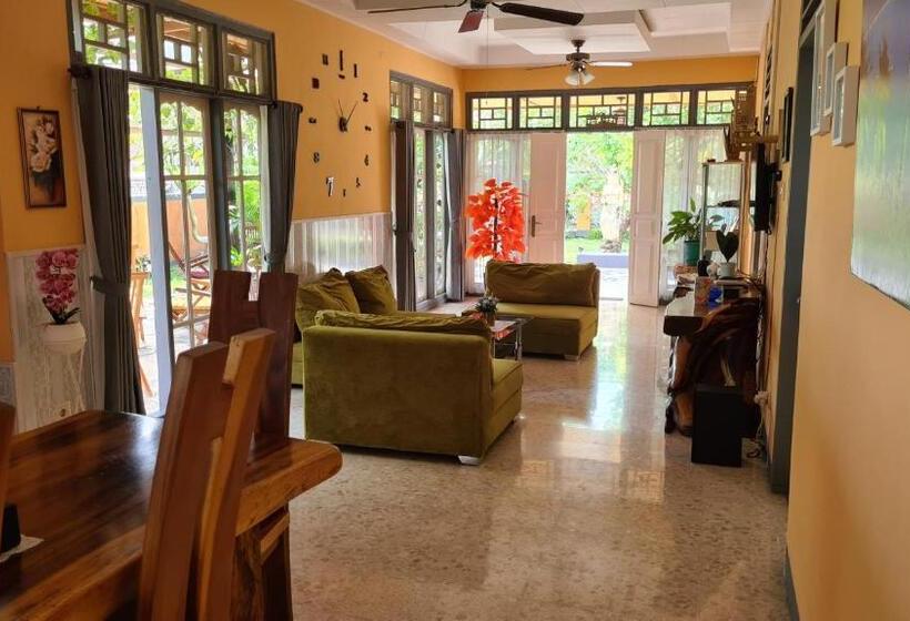 هاستل Dewi Sri Guesthouse