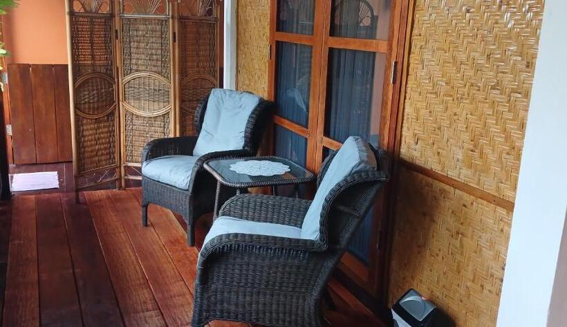 هاستل Dewi Sri Guesthouse