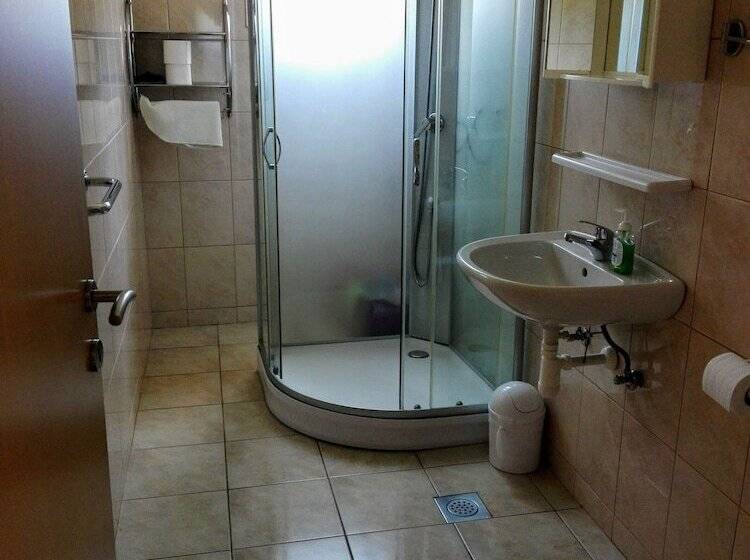 Apartments Dora Vrboska Island Hvar