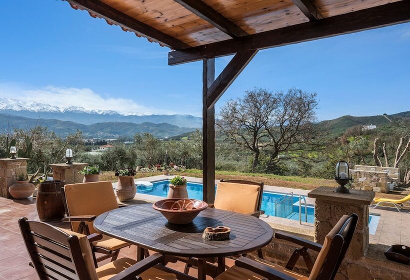 Athina Traditional Villa