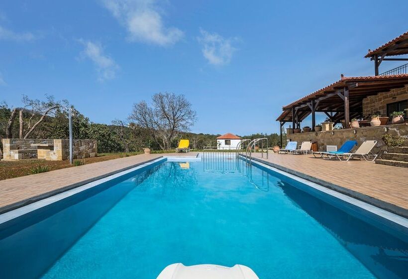 Athina Traditional Villa