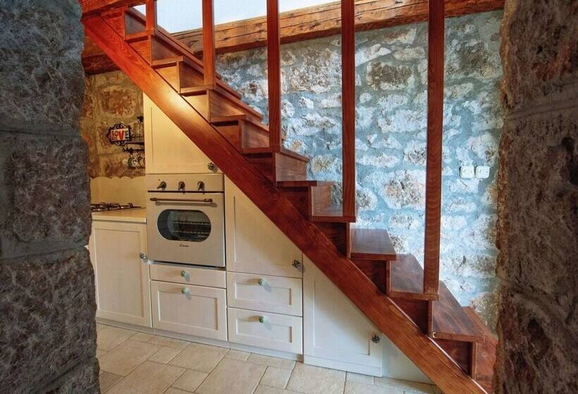 Authentic Stone House On The Mountain Velebit
