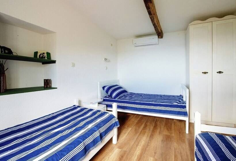 Authentic Stone House On The Mountain Velebit