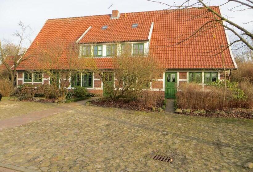 تختخواب و صبحانه Gästehaus Howe