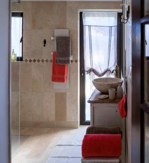 Bed and Breakfast Hôtes Antic Provence