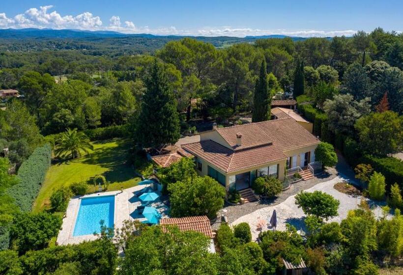 Bed and Breakfast Hôtes Antic Provence