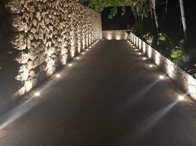 مبيت وإفطار Villa Prota