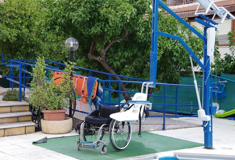 C & A Hotel Apartments