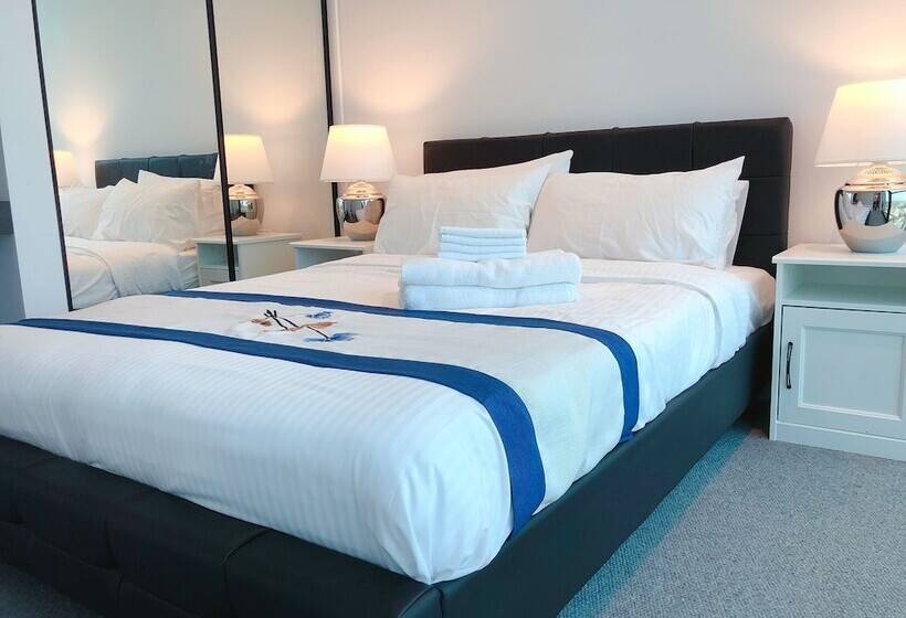 Cbd Amazing View 2 Bedrooms Apartments