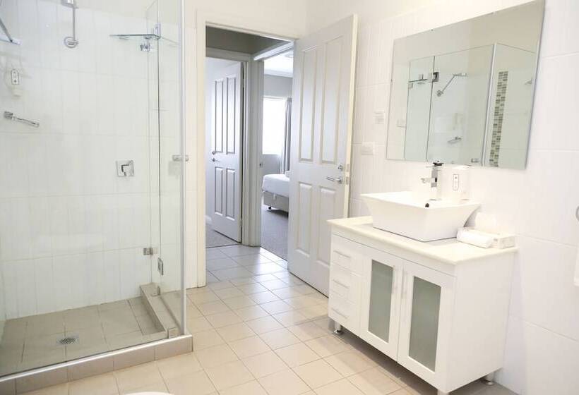 Centrepoint Apartments Griffith