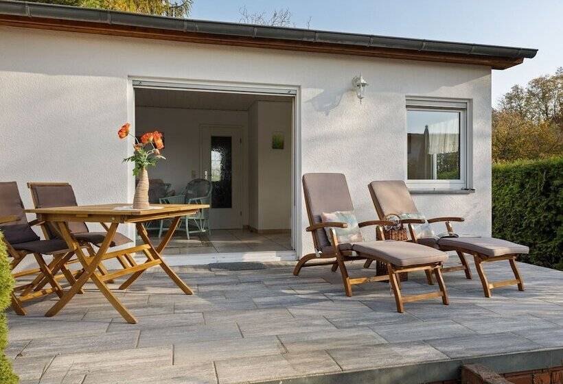 Cozy Bungalow In Werder With Garden