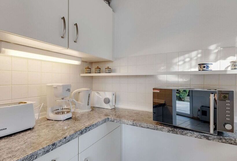 Cozy Bungalow In Werder With Garden