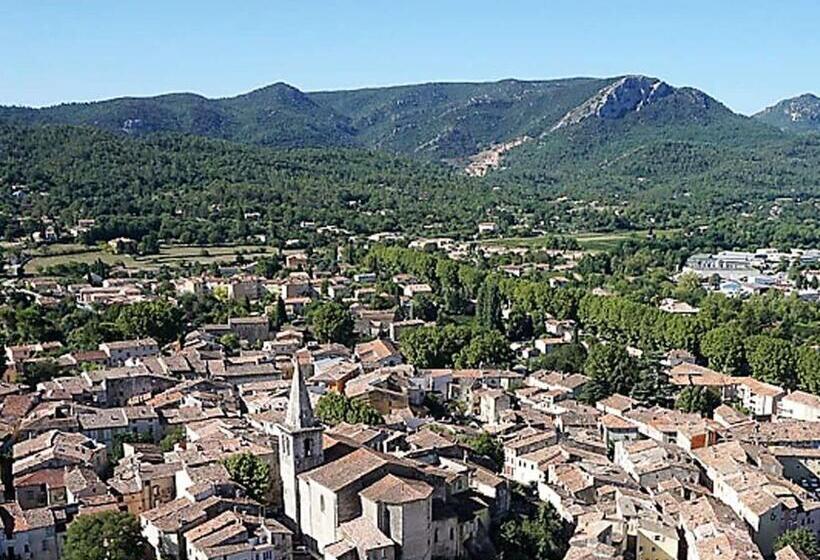 Modern Holiday Home With Private Pool