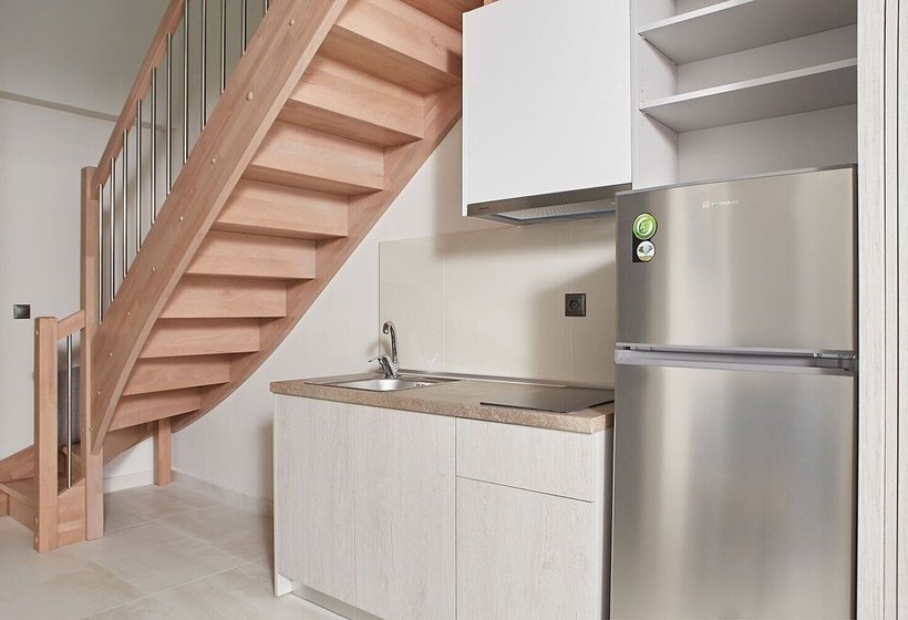 فندق Albatros Suites