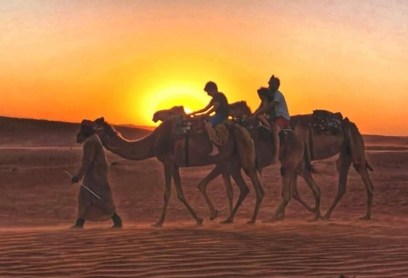 هتل Alsarmadi Desert Camp