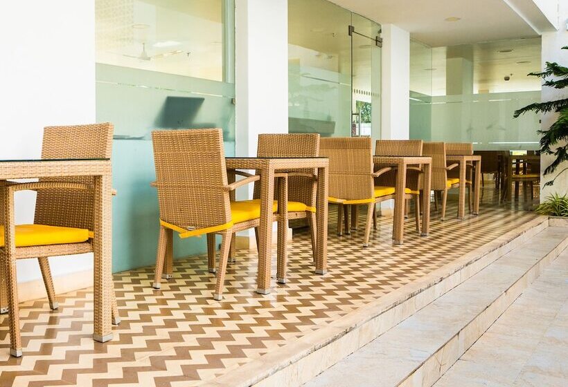 酒店 Bloomrooms @ Calangute