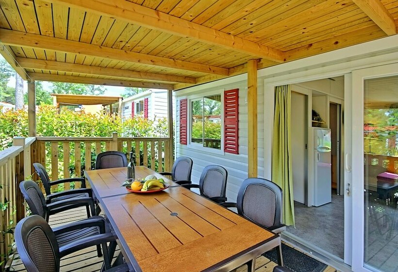 ホテル Camping Adria Mobile Homes In Brioni