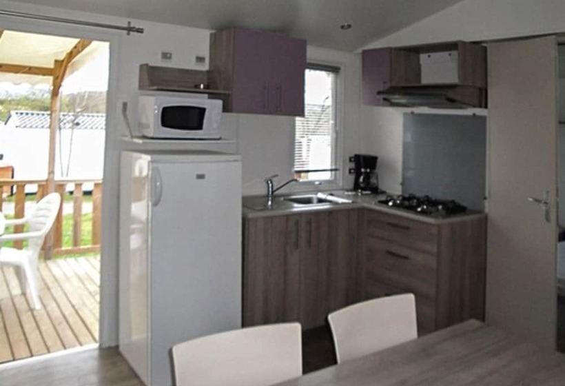 בית מלון כפרי Camping Beaume Giraud