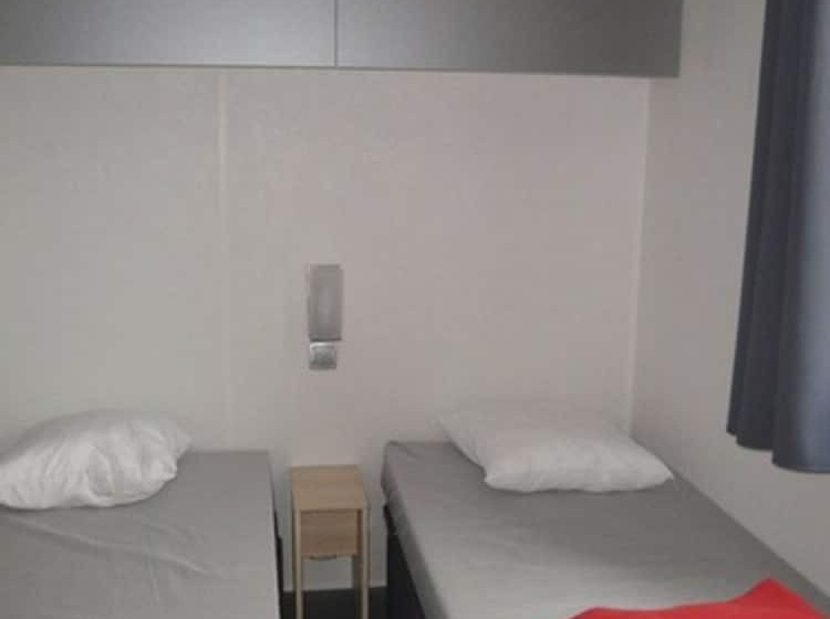 בית מלון כפרי Camping Beaume Giraud