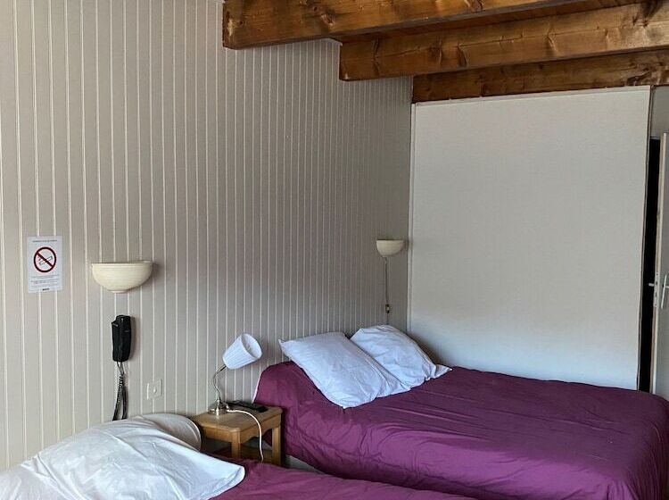 Отель Du Val De Villiers