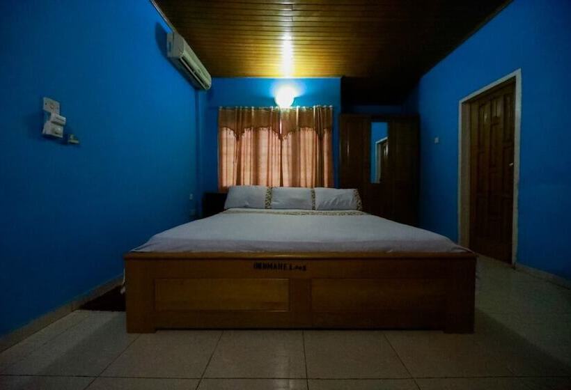 هتل Okumah Executive Lodge & Conference Centre