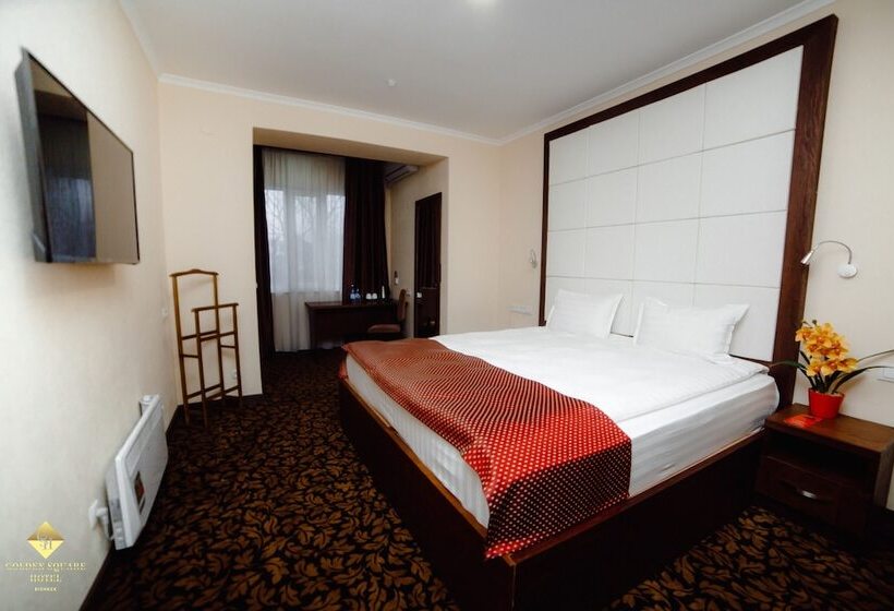 هتل Golden Square Bishkek