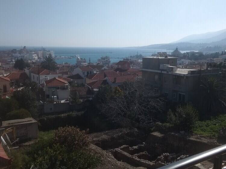 هتل Pyrgos Sofokleous