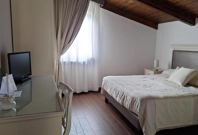 田舎風ホテル Il Casale Del Mirto