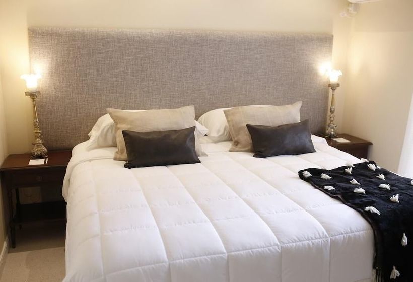 酒店 Spazio Arona Boutique