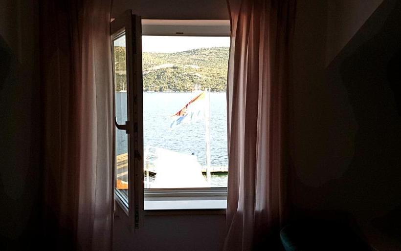 Sweet Village Hotel By The Sea