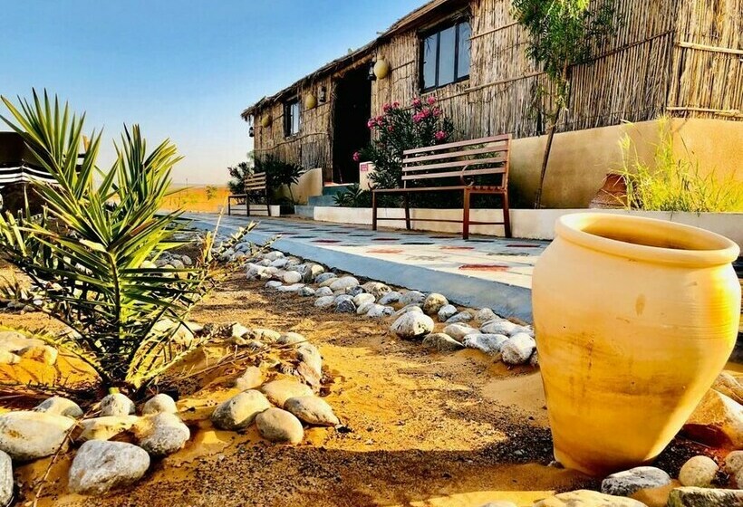 هتل Wahiba Bedouin Rustic Camp