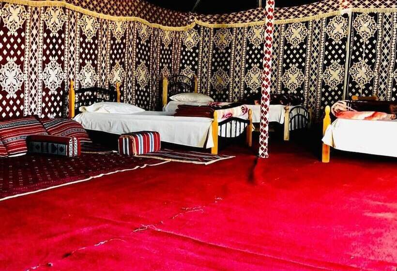 هتل Wahiba Bedouin Rustic Camp