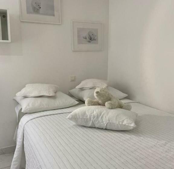 La Tanière De L Ours Blanc Aubagne Cassis Aix En Provence