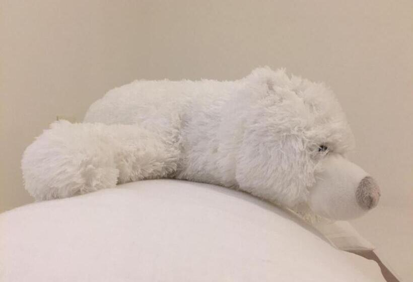 La Tanière De L Ours Blanc Aubagne Cassis Aix En Provence