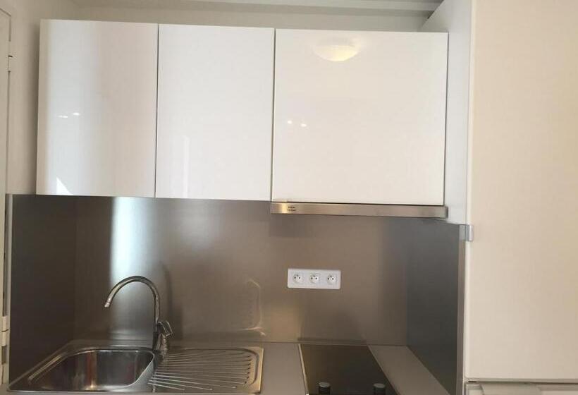 La Tanière De L Ours Blanc Aubagne Cassis Aix En Provence