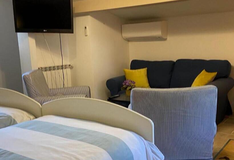 Lavish Villa In Mouans Sartoux With Sauna